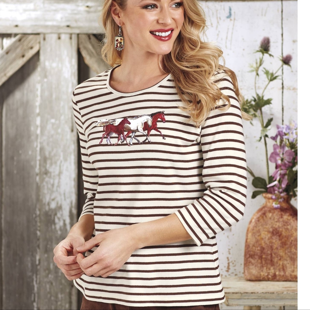 Back In The Saddle Sparkling Horses Size M Soft Cotton Top